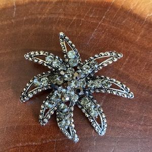 Vintage Brooch